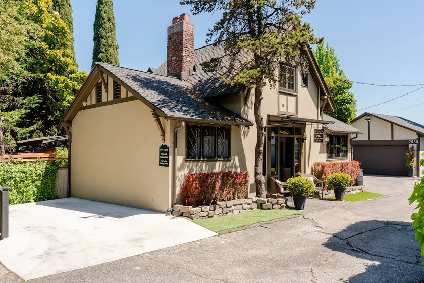 Restaurierten zweistöckiges Carriage House im Herzen von Seattle! - Image 1