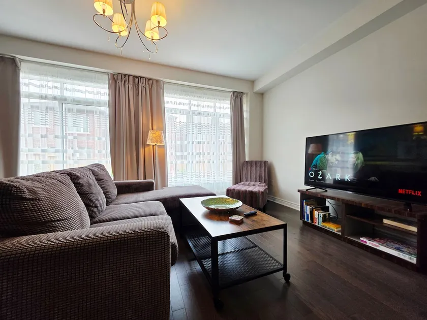 New 3BR House, Free Parking, Family & Business - Image 1