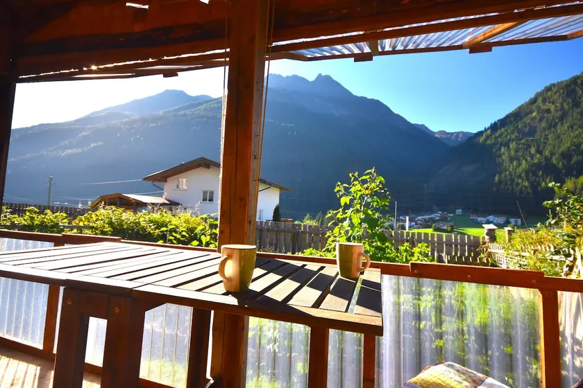 Elegant apartment near St. Anton am Arlberg - Image 1