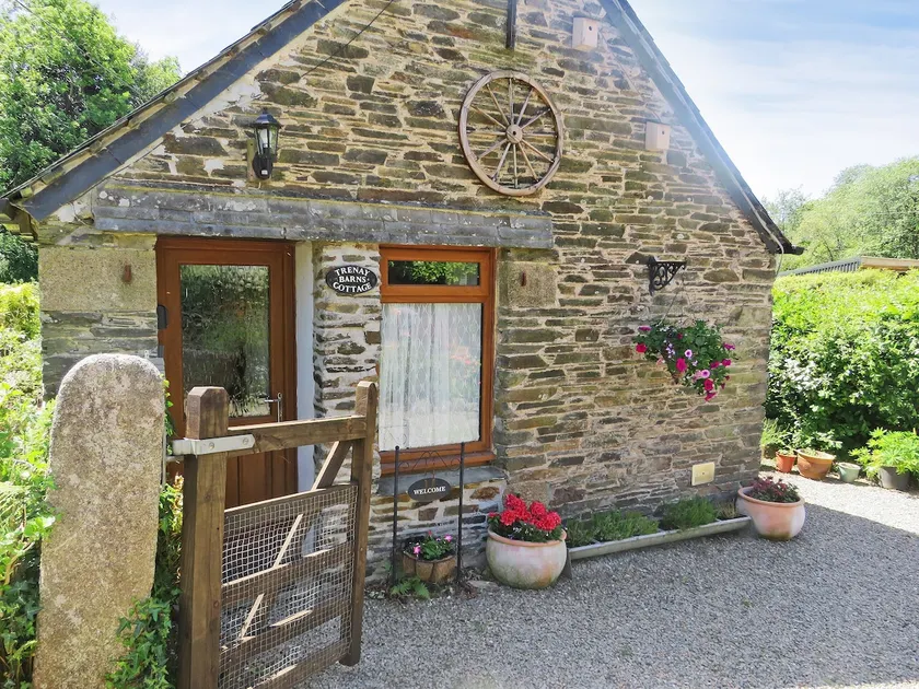Trenay Barns Cottage - Image 1