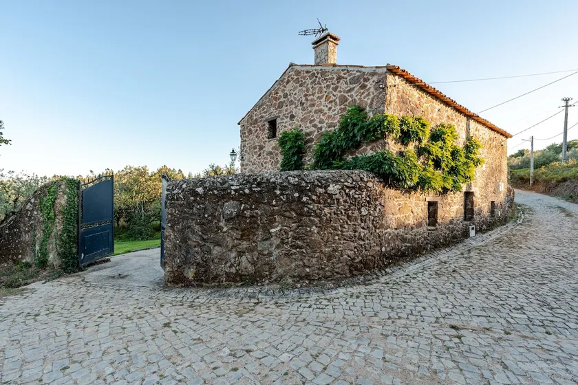Casa das Oliveiras country house - Image 1