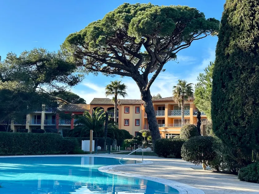 La Badine - Terrace, Swimming Pool, Hot Tub & Air Conditioning - Image 1