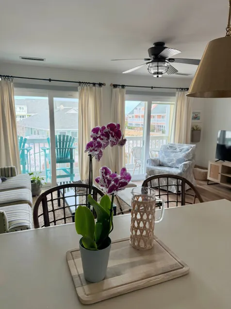 Oceanside King Bedroom Condo - Private Pools! - Image 1
