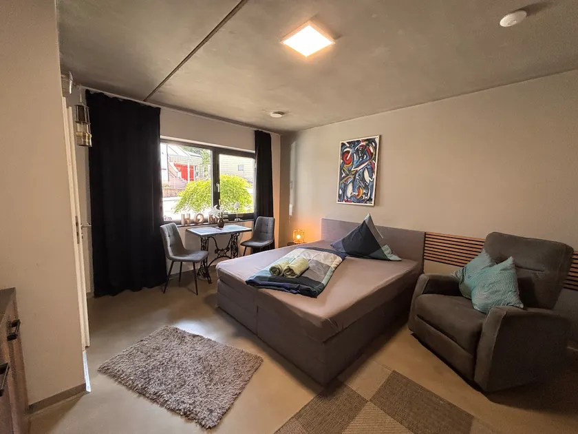 Studio-Sch8 - Image 1