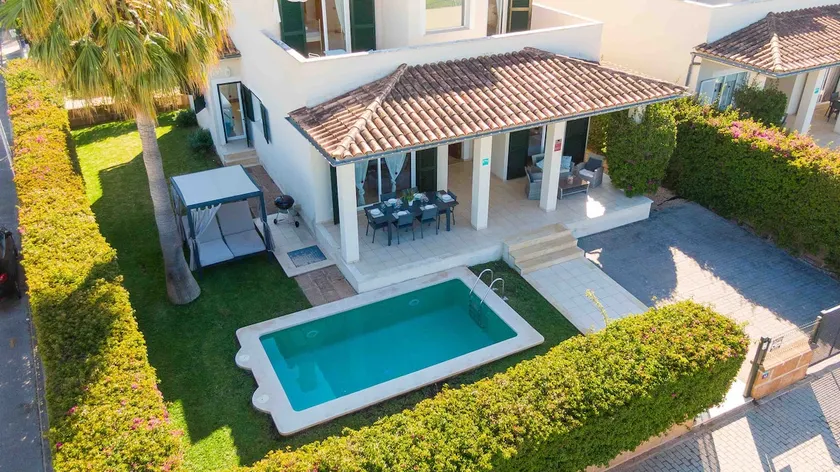 Villa Marisa I - Image 1