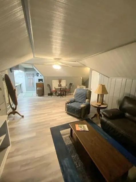 Traveling Professionals stay here - Image 1