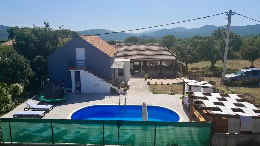 Forest Queen - Village holiday home - Image 1