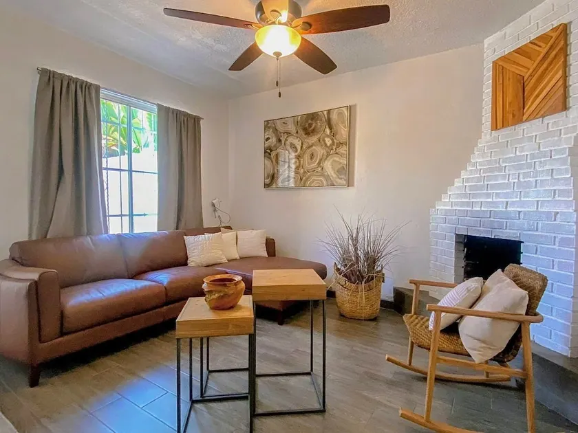 Casa Rio #8 - Image 1