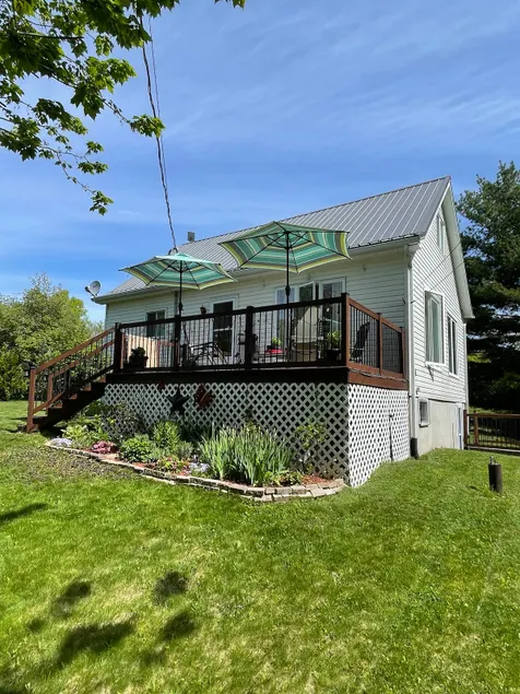 Cottage near the Lake, Cambridge-Narrows, NB - Image 1