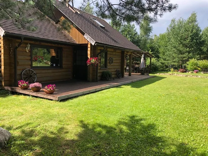 Enjoy the beginning of summer in privacy at Pangodi - Image 1