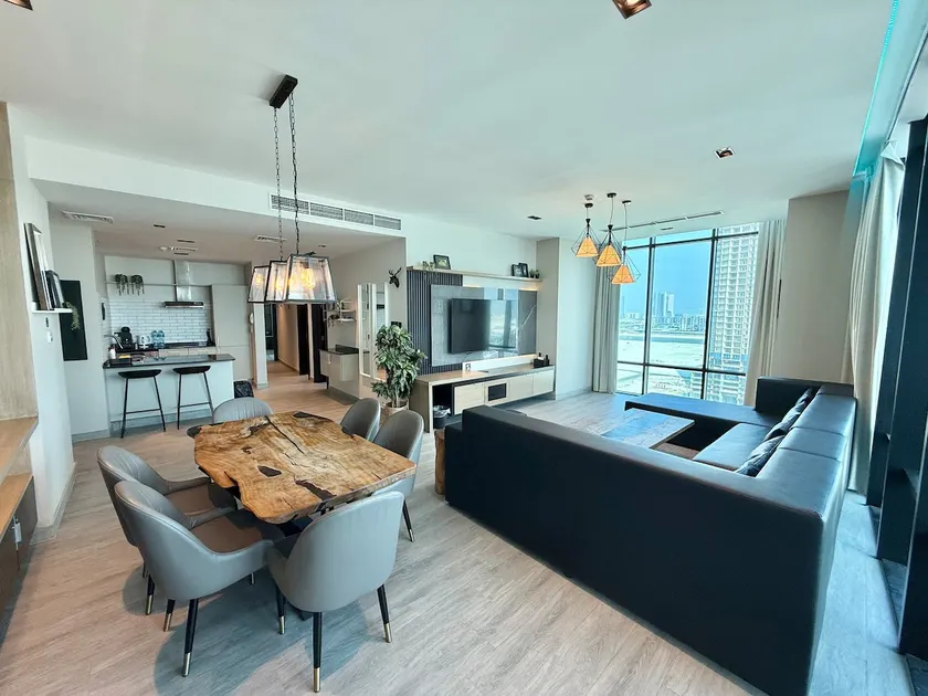 City Center Mall & Seaview Apartment - Image 1