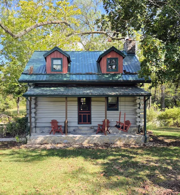 The ”Wilberness” Cabin - Rocky Fork/Hillsboro - Image 1