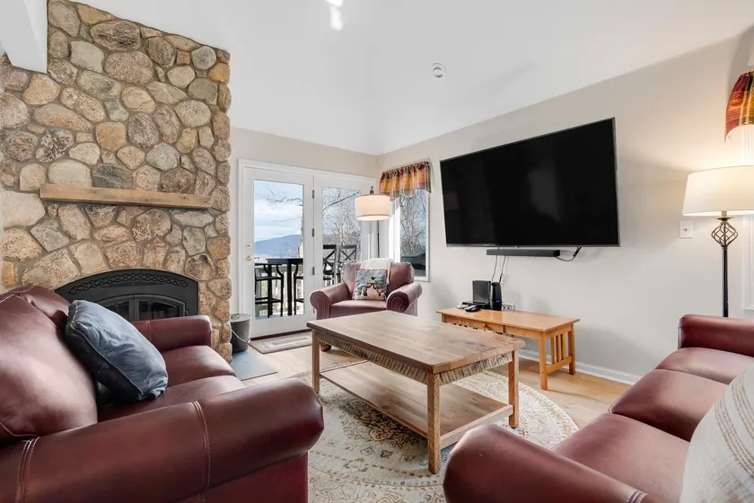 Locke Mountain O-1 - Sunday River Townhouse - Image 1