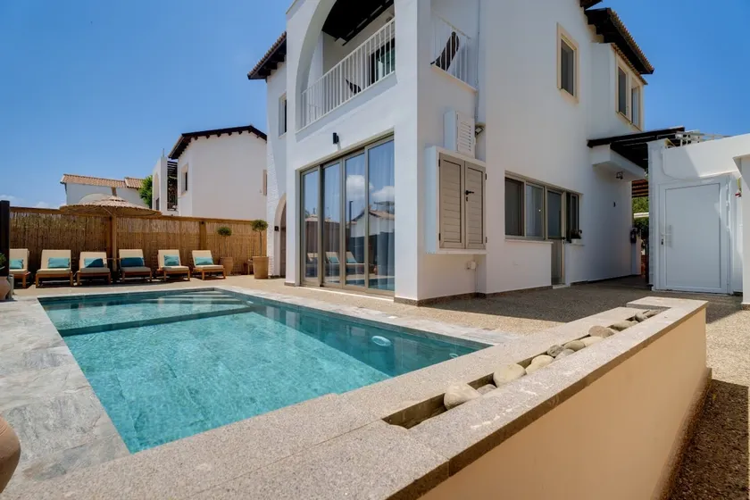 SunnyVillas: 4-Zimmer Villa Privater Pool+Jacuzzi+Sauna - Image 1