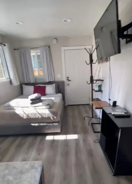 Mountain View Studio~detached ADU~Googl - Image 1