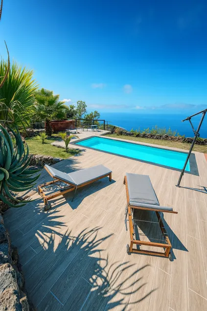 Villa El Topo -Piscina privada - Private pool - by Rural La Palma - Image 1
