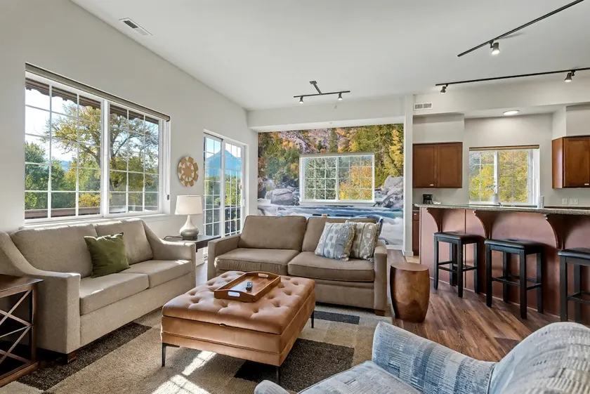 Wunderbar Condo-Best Views in downtown Leavenworth - Image 1