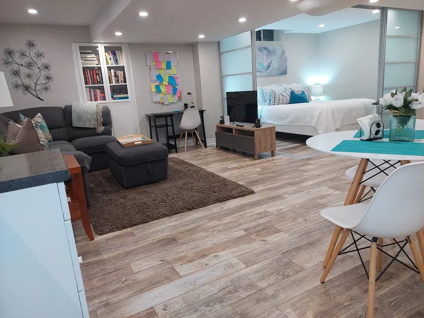 Comfort, Style and Privacy. - Image 1