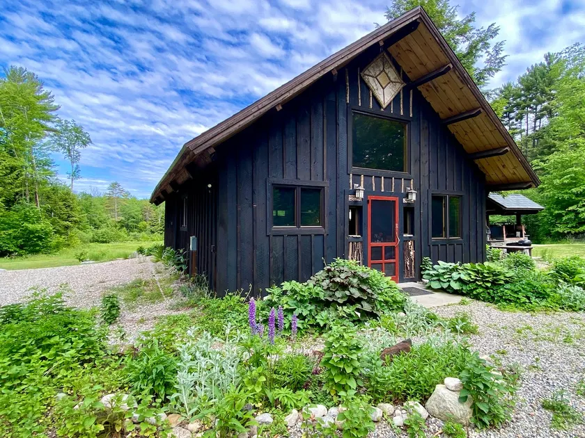 Posh Camp a Classic Adk Mtn. Cabin & Guide Srvc. - Image 1