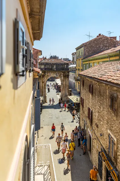 Apartment in the ❤️center of Pula - Image 1