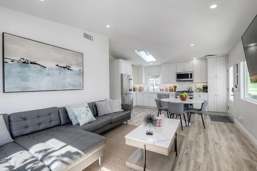 Charming 2 BR /2 BA Home In Beautiful Point Loma - Image 1