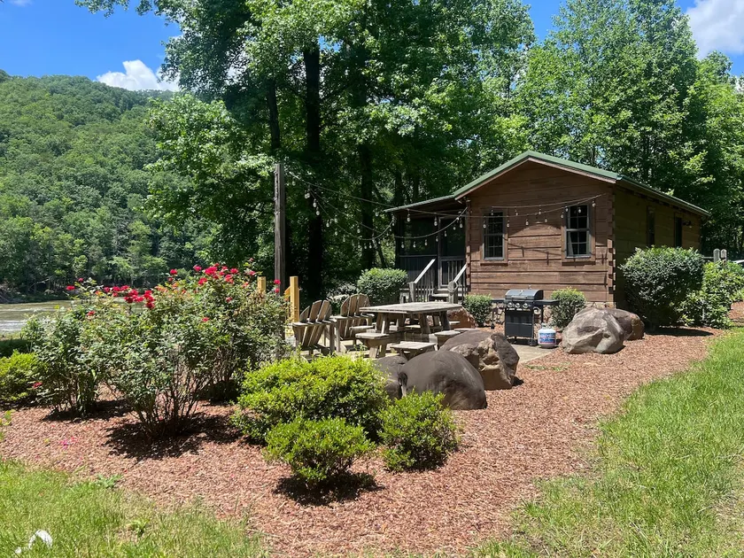Nolichucky Nook - Cozy, Riverfront Cabin! - Image 1