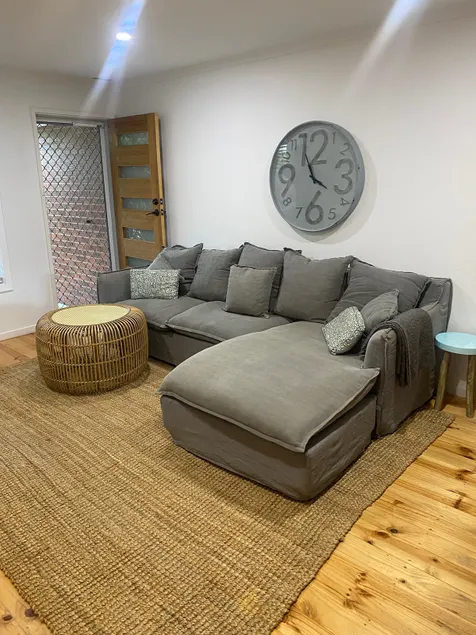 Beach Walk Cottage, Mornington, Pet Friendly (Newly renovated) - Image 1
