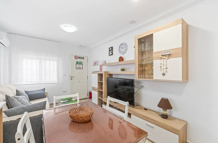 Geani‑House · Sunny Terrace · Air Conditioning · Fiber Optic - Image 1