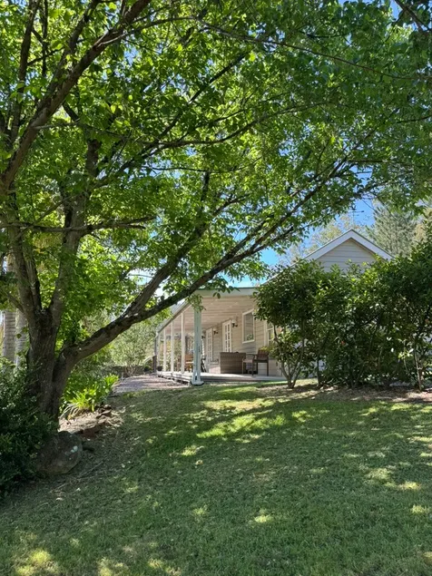 Hollybrook - Dairy Cottage 1 bedroom - Image 1