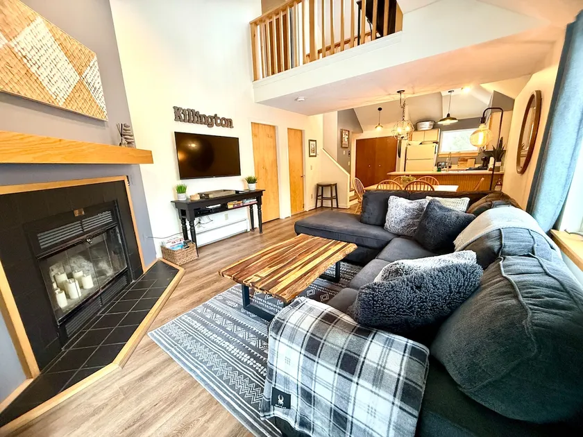Dog Friendly Mountain Condo w/Spa, Pool, Sauna - Image 1