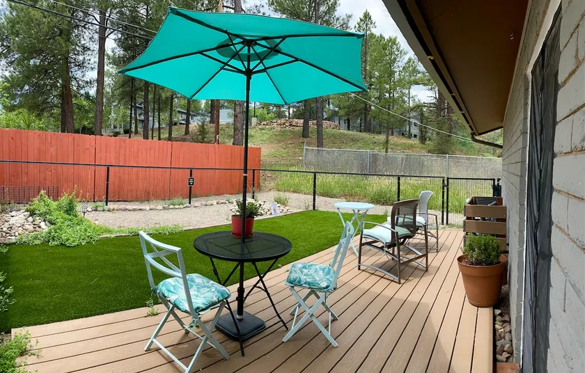 Bike&HikeHouse byTrails/ Forest KingBed & Backyard - Image 1
