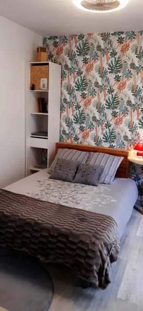 Comfortable studio apartment, terrace & train station 10 min walk - Image 1