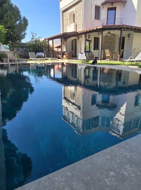 Villa Antique • Private Pool & Garden, 10 min to the Beach - Image 1