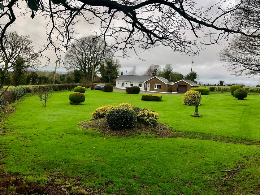 Smarmore Cottage - Image 1