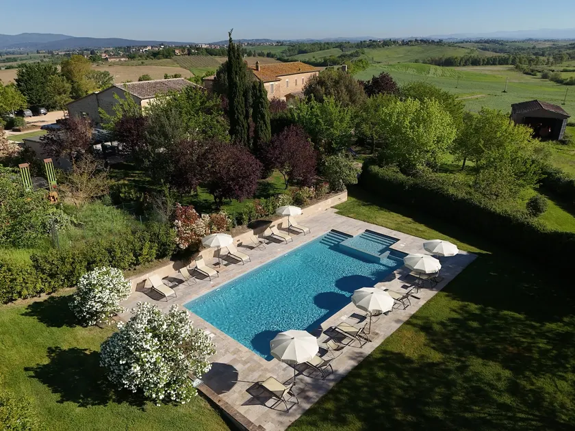 Podere Il Moro agritourism in the nature of Siena - Image 1