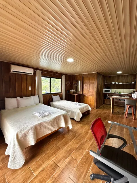 Cloud Forest Cabin · Mountain View · AC - Image 1