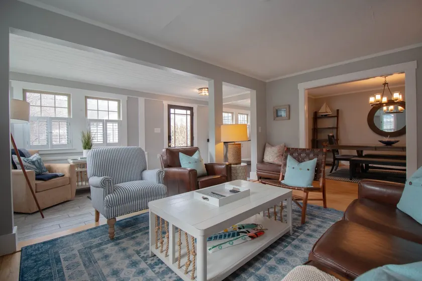 Beautifully Modern Downtown Ogunquit Home - Image 1