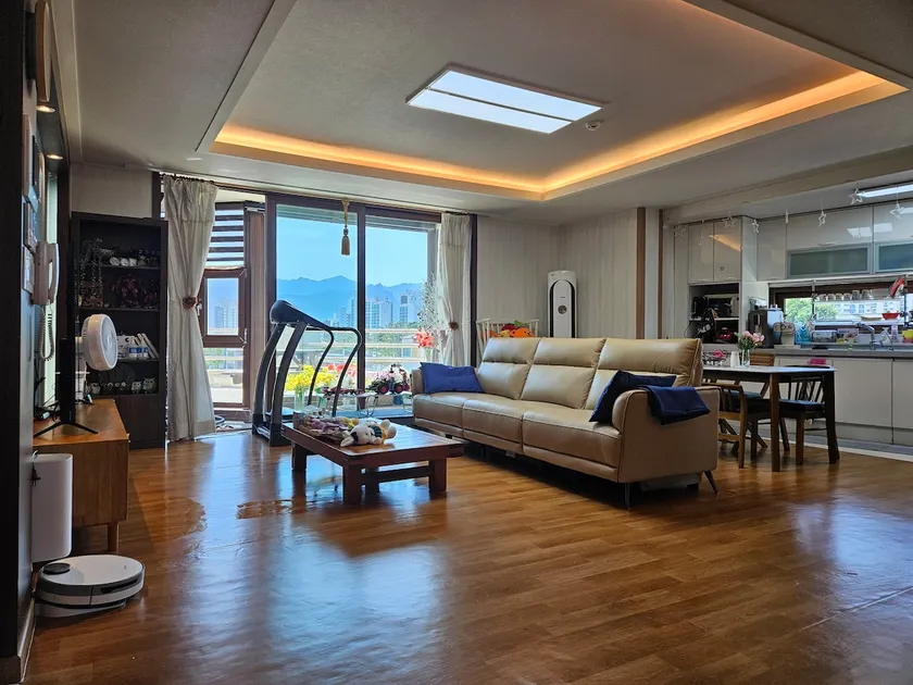 Dream Forest - 50 pyeong spacious house - spacious parking lot - a house with everything you need to rest cleanly and comfortably - Image 1
