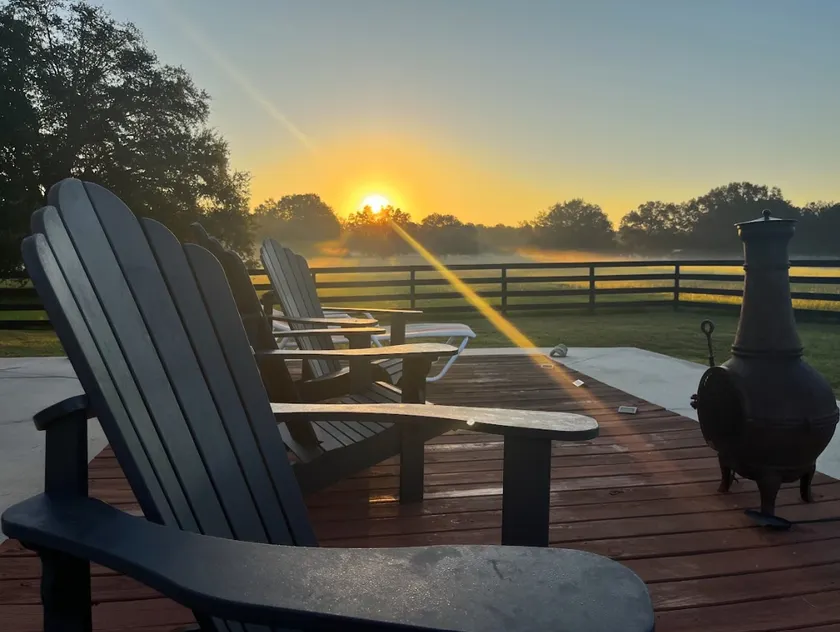 Ranch Near WEC | Sunsets, Firepit & Big Kitchen - Image 1