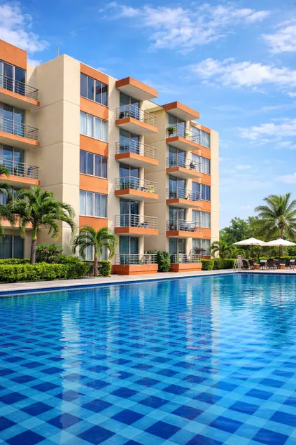 exclusive apartment with a private pool - Image 1