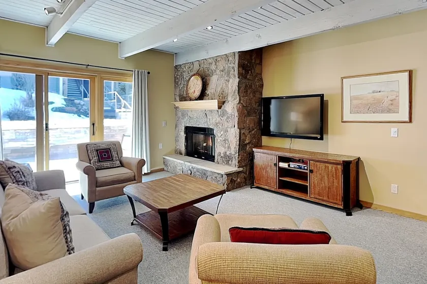 Timberline Deluxe Ski-In / Ski-Out Two Bedroom / Two Bath Condo - Image 1