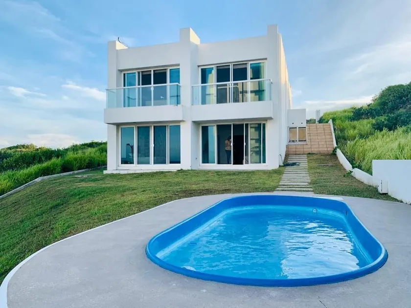 HOUSE in Velamar with access to the sea - Image 1