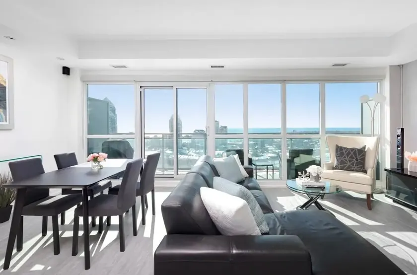 LakeView Oasis - Image 1