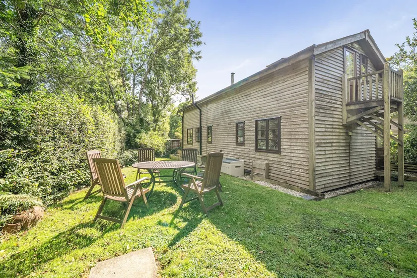 3-Bed Barn Eco-Lodge on the Tarka trail - Image 1