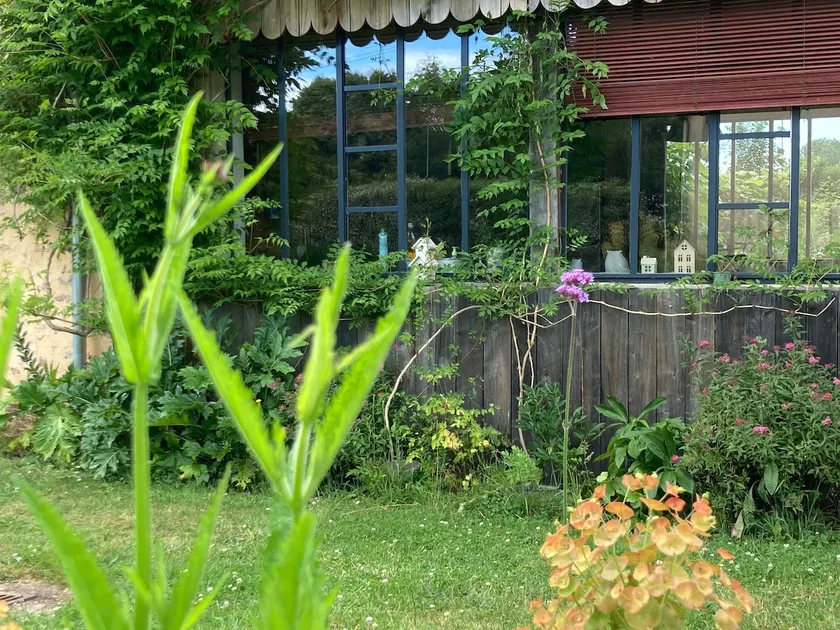 Bucolic Country House near Le Mans - Image 1