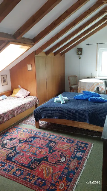 2 cozy double rooms with bathroom and kitchenette - Image 1