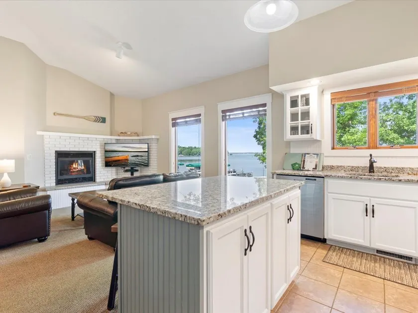 Wake Up at the Lake | Waterfront Condo | Sleeps 8 - Image 1