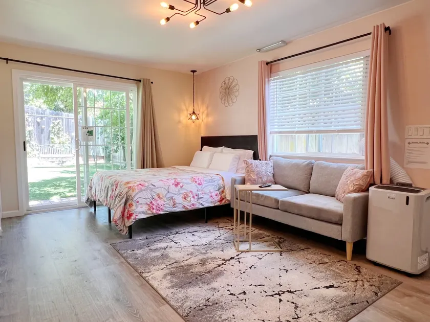 Elegant Garden Studio w/ AC | Near SF/SFO/Beach - Image 1