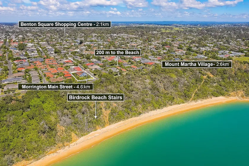 Private Studio, Short Stroll to Beach - Image 1