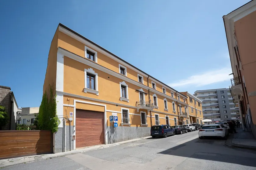 Sassari Deluxe Apartment - Image 1